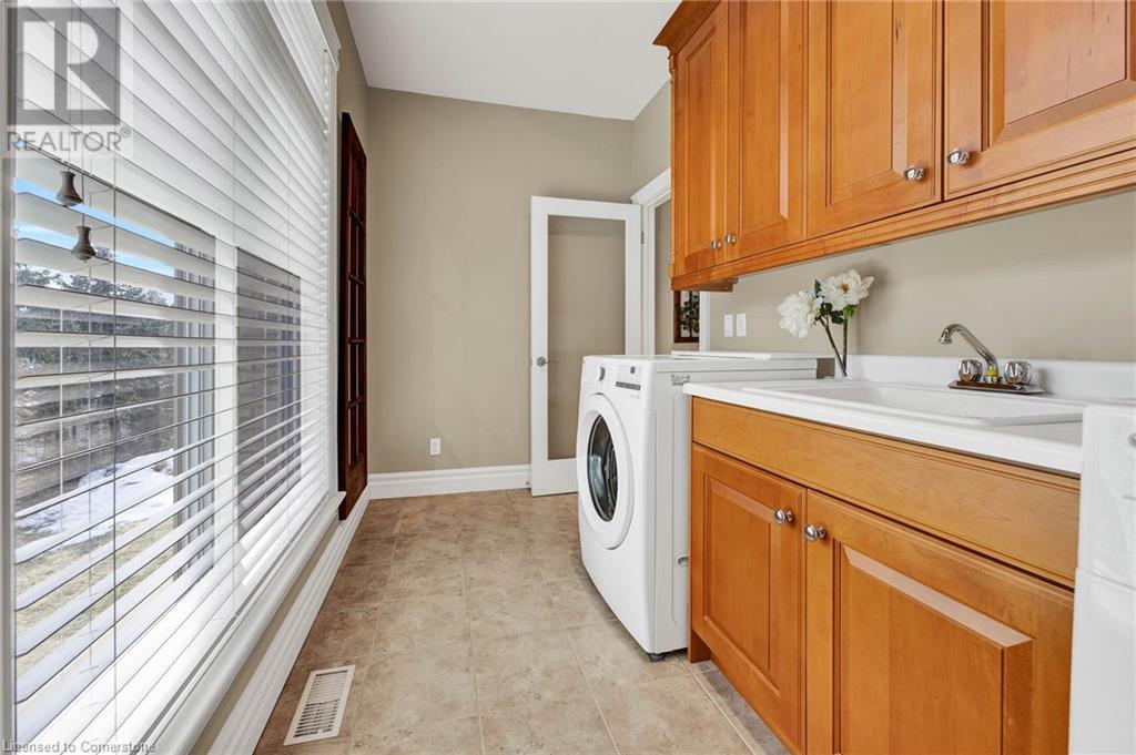 260 Deer Ridge Drive Unit# 50 Property Photo 15