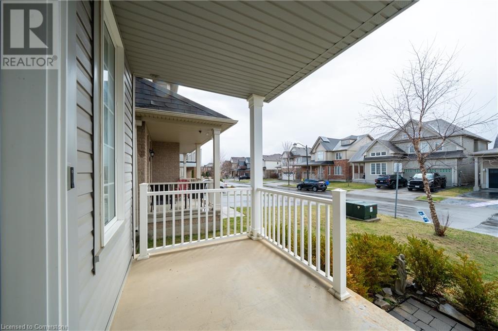148 Whitwell Way Property Photo 3