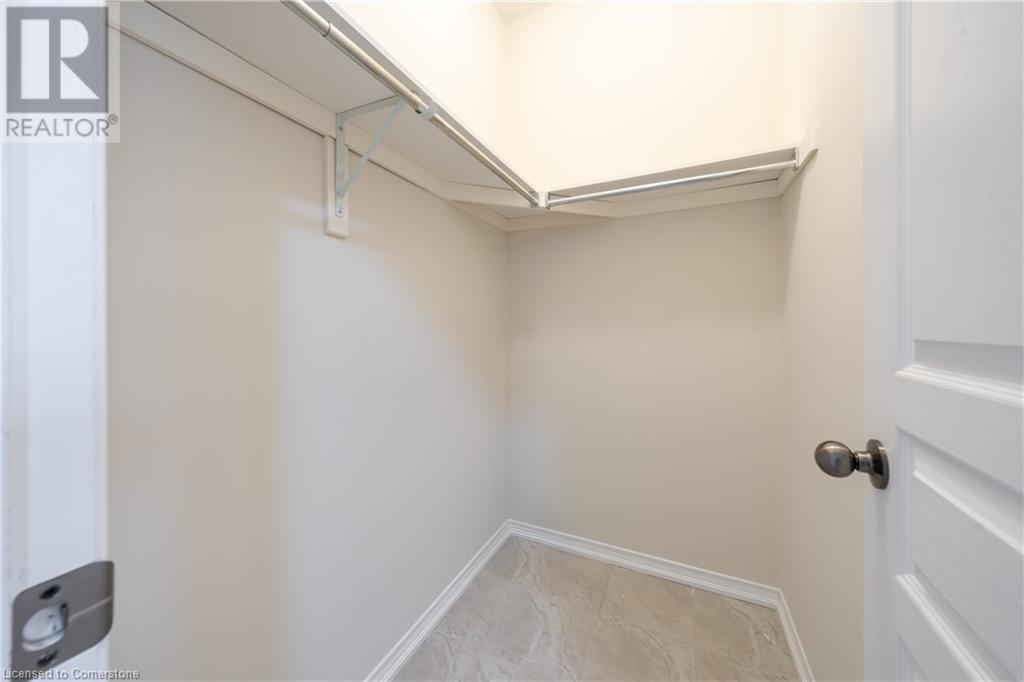 148 Whitwell Way Property Photo 6