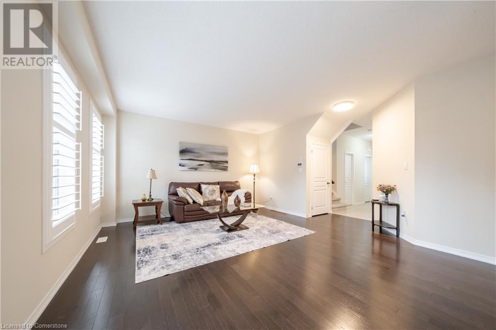 148 Whitwell Way Property Photo 8