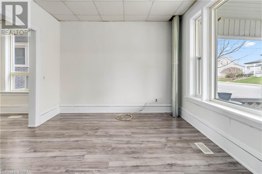 29/31 London Street Property Photo 7