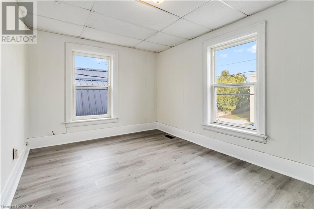 29/31 London Street Property Photo 24