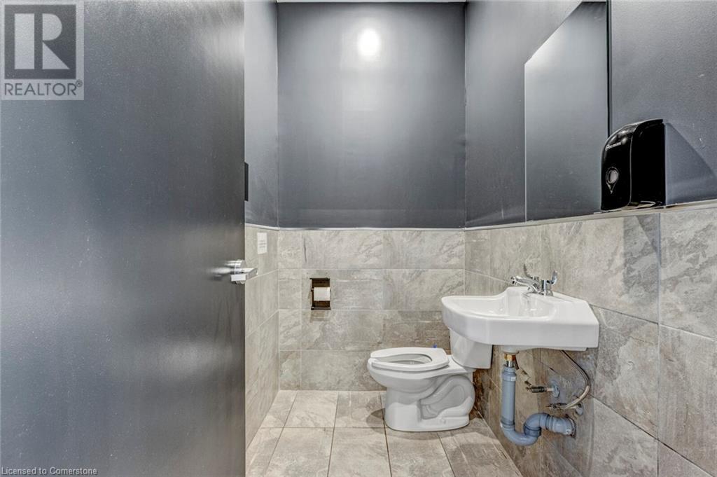 300 Fourth Avenue Unit# 7 Property Photo 15