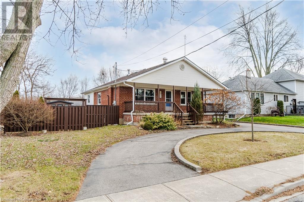 1904 Balsam Avenue Property Photo 2