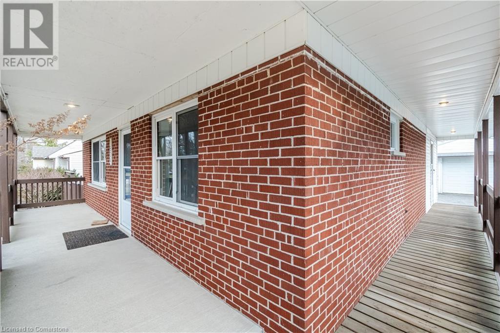 1904 Balsam Avenue Property Photo 6
