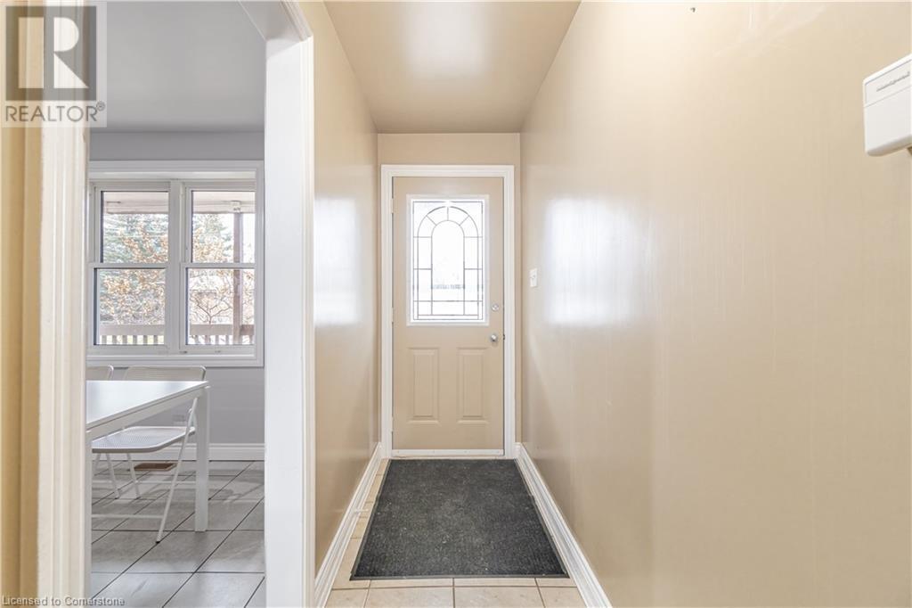 1904 Balsam Avenue Property Photo 7