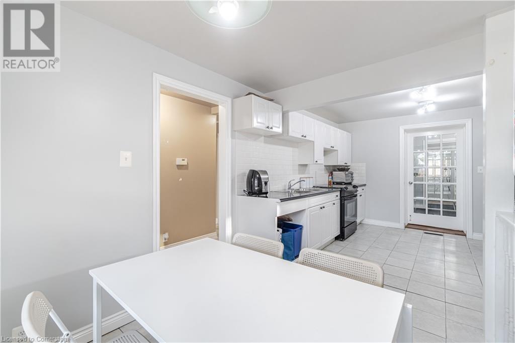 1904 Balsam Avenue Property Photo 9