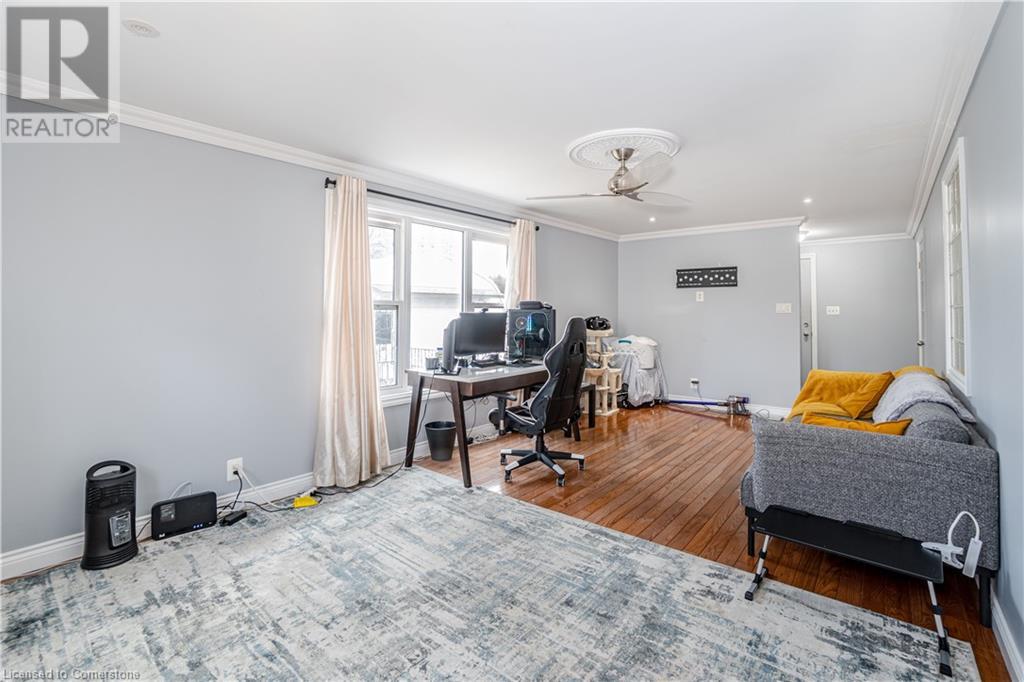 1904 Balsam Avenue Property Photo 17