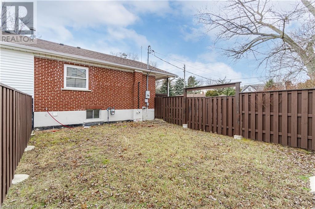 1904 Balsam Avenue Property Photo 43