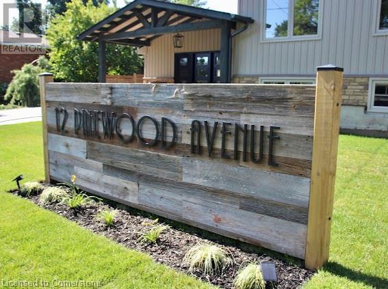 12 Pinewood Avenue Property Photo 1