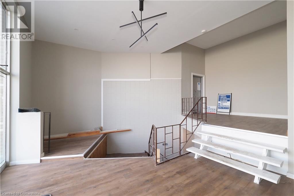 100 Dundas Street E Property Photo 4