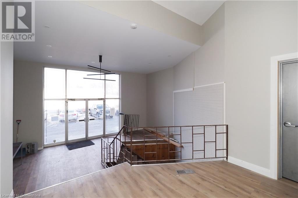 100 Dundas Street E Property Photo 5