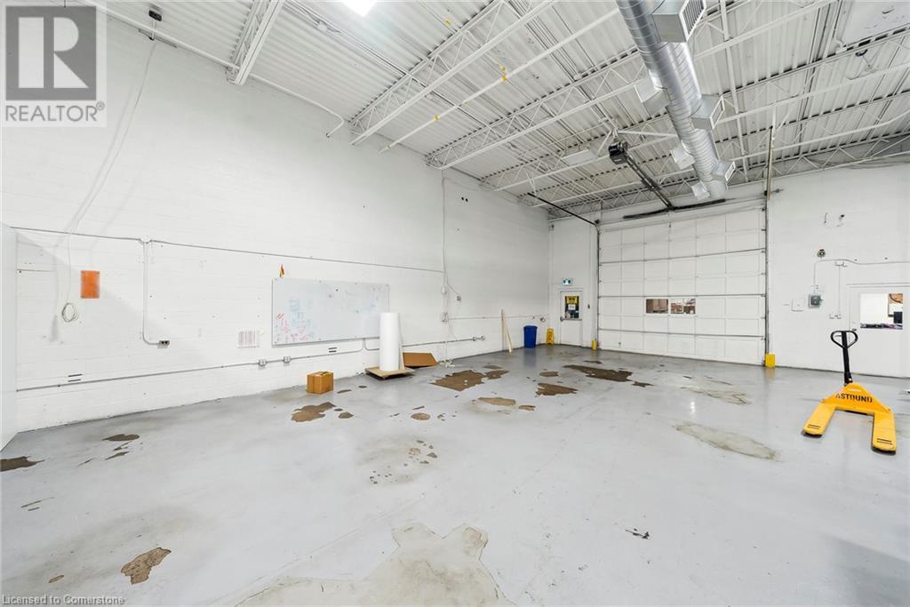 1030 Heritage Road Property Photo 8