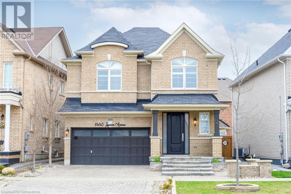 1445 Laurier Avenue Property Photo