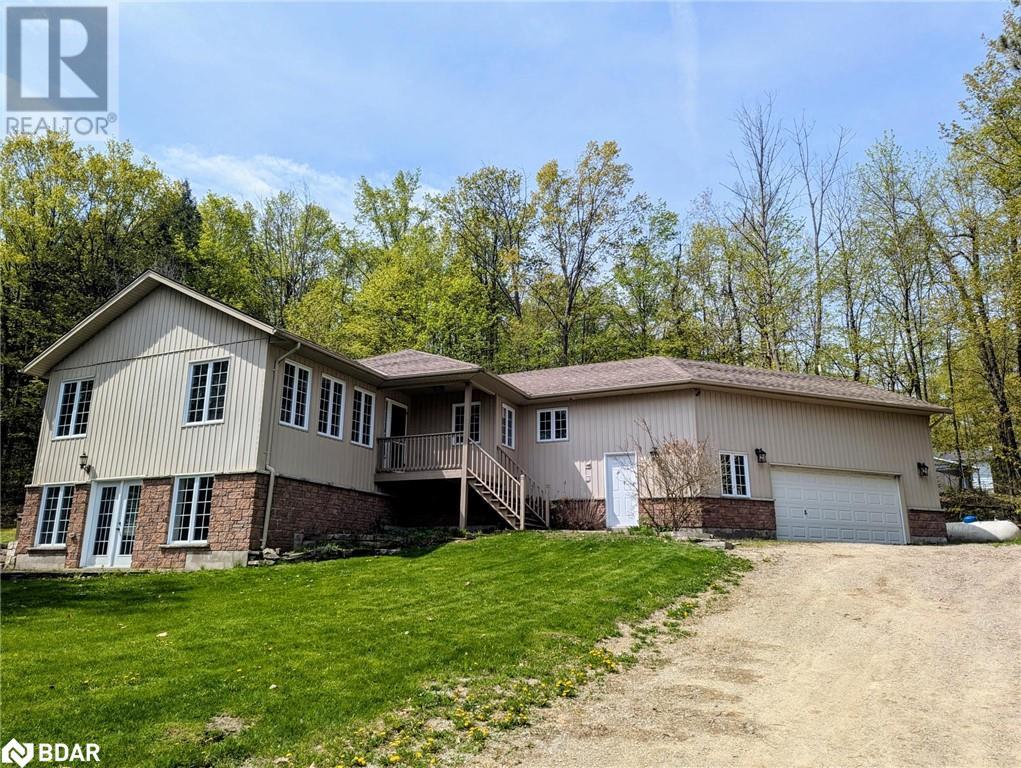 4927 25 Side Road Property Photo 1