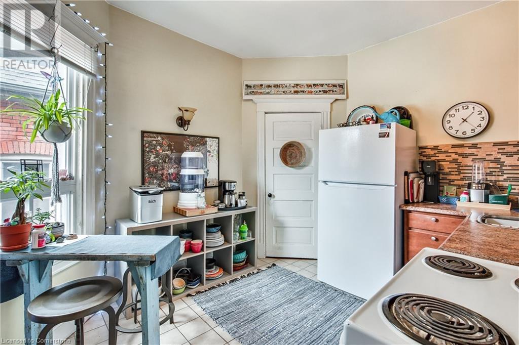 204 Herkimer Street Property Photo 20