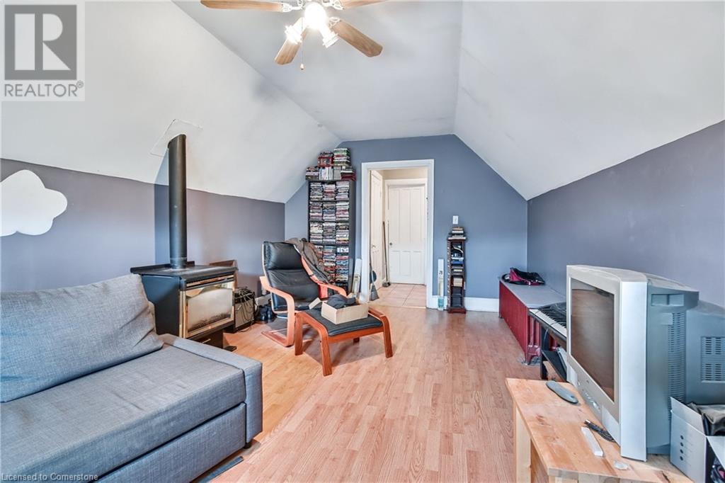 204 Herkimer Street Property Photo 27