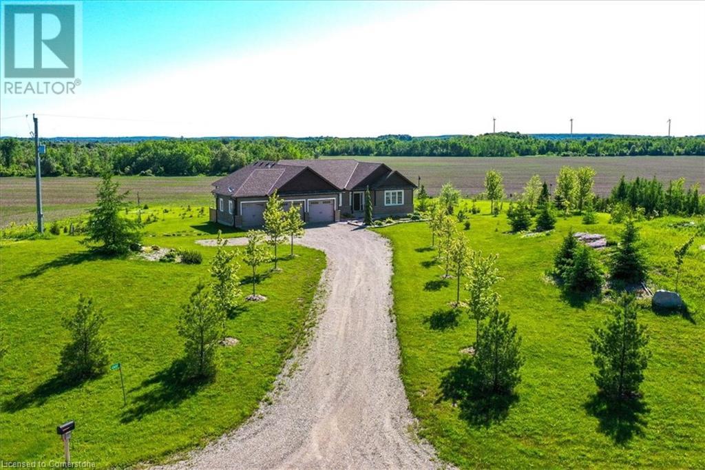 434555 4th Line Property Photo 1