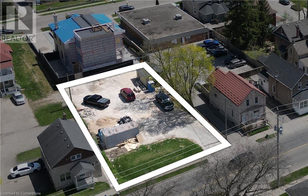 57 George Street N Property Photo 1