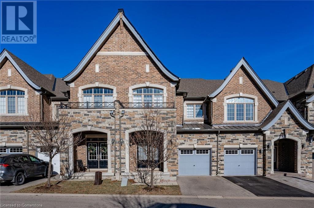 2453 Village Common Property Photo