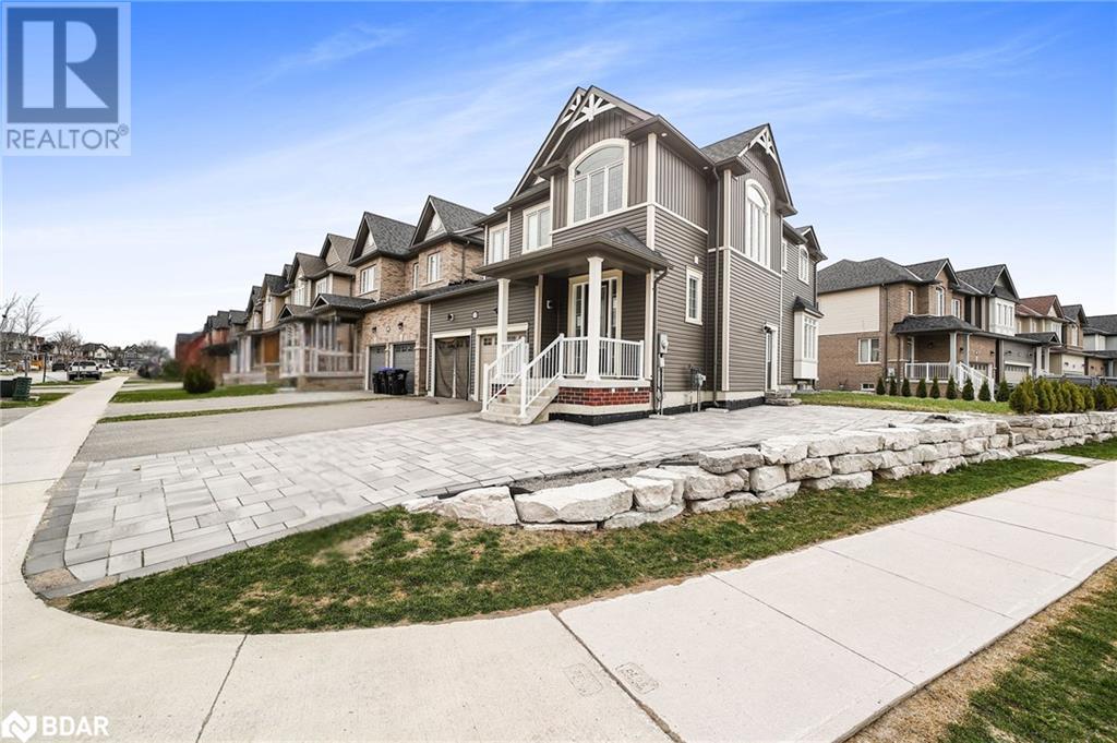 31 Wood Crescent Property Photo