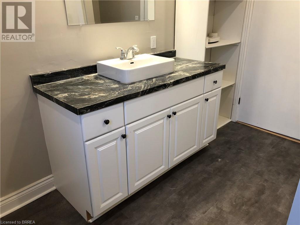 196 Marlborough Street Property Photo 25