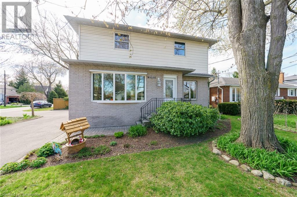 2352 Brinell Avenue Property Photo 1