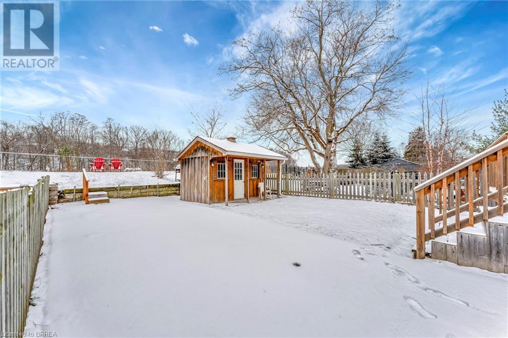 28 Willow Street Property Photo 36