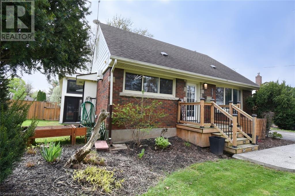 3381 Marion Avenue Property Photo 1
