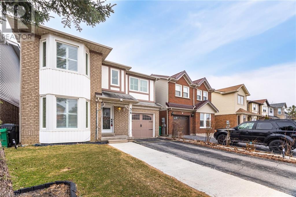 34 Chipmunk Crescent Property Photo 1