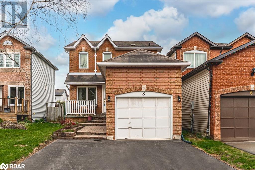 8 Corrie Crescent Property Photo