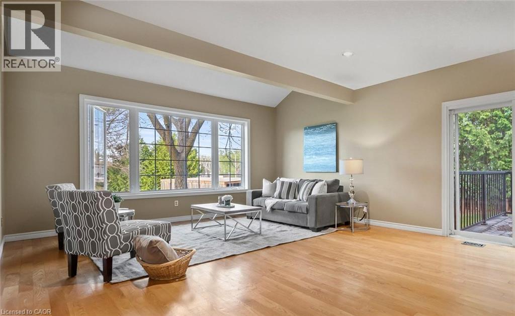 4 Brock Road N Property Photo 1