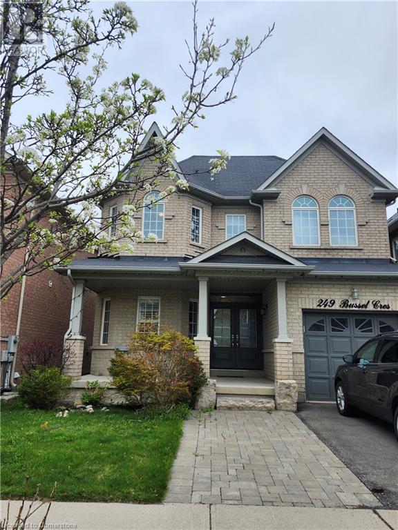 249 Bussel Crescent Property Photo
