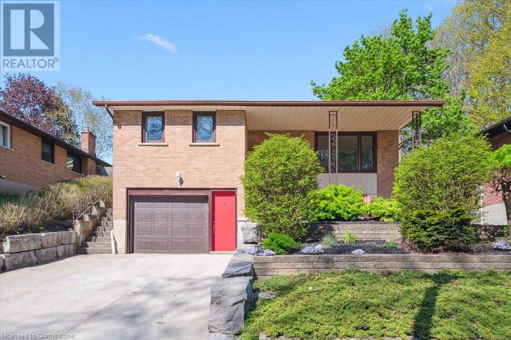 14 Vincent Drive Property Photo 1