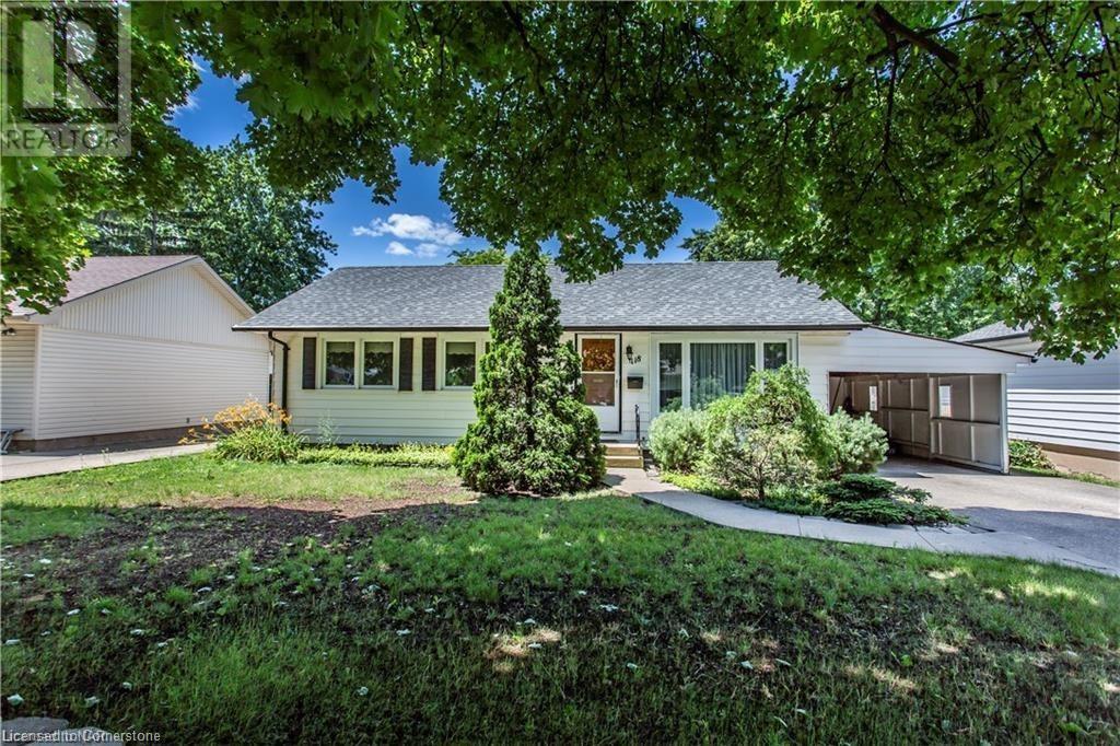 118 JACOBSON Avenue Unit# Lower