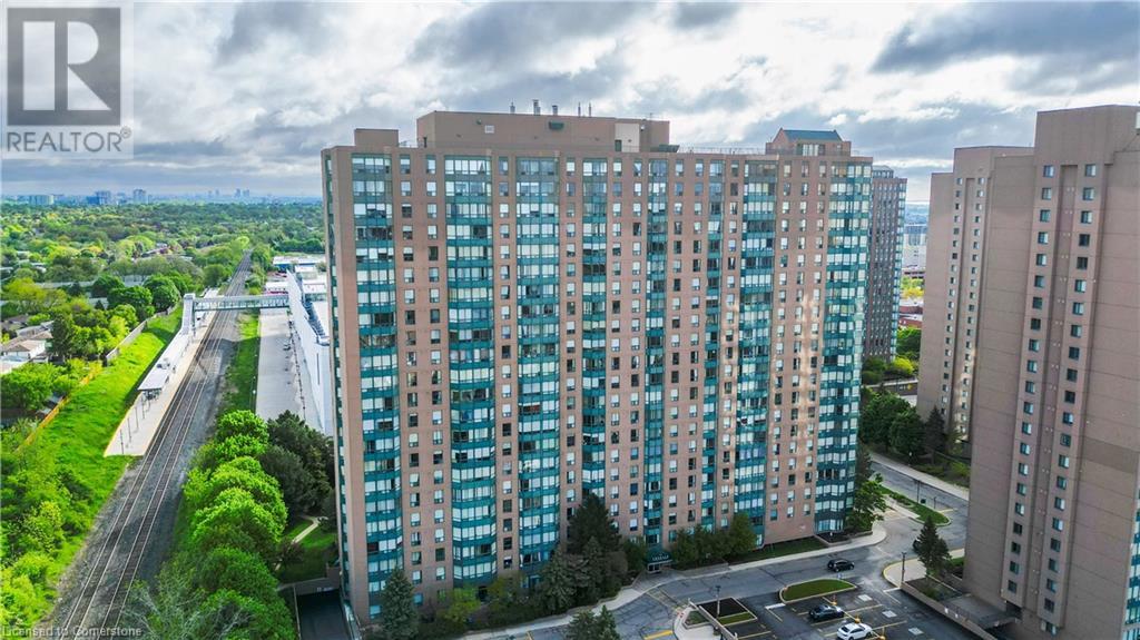 135 HILLCREST Avenue Unit# 1403
