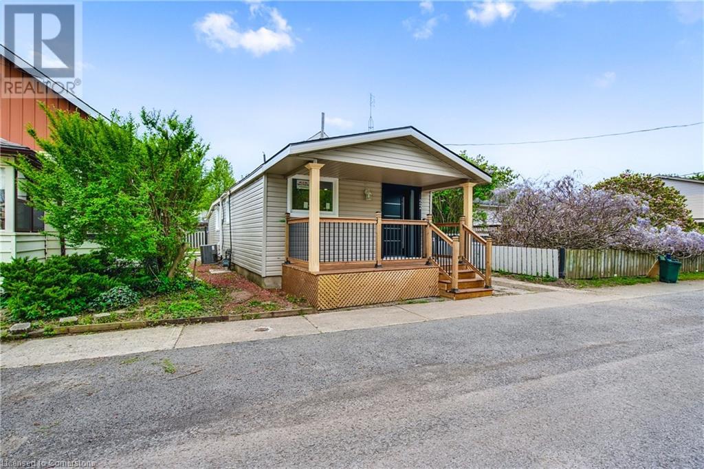 22 Shickluna Street Property Photo 1