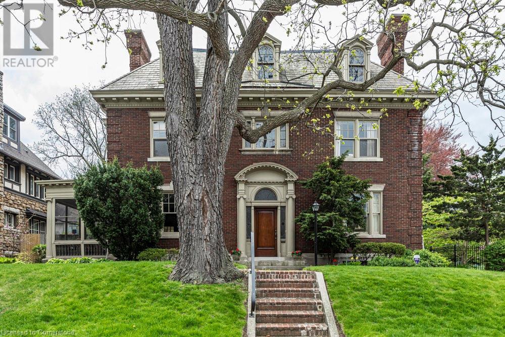 45 Markland Street Property Photo 1