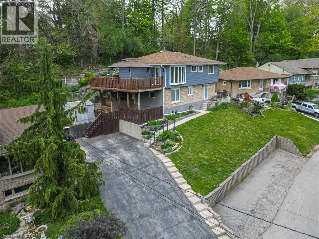 22 Dundonald Road Property Photo 1