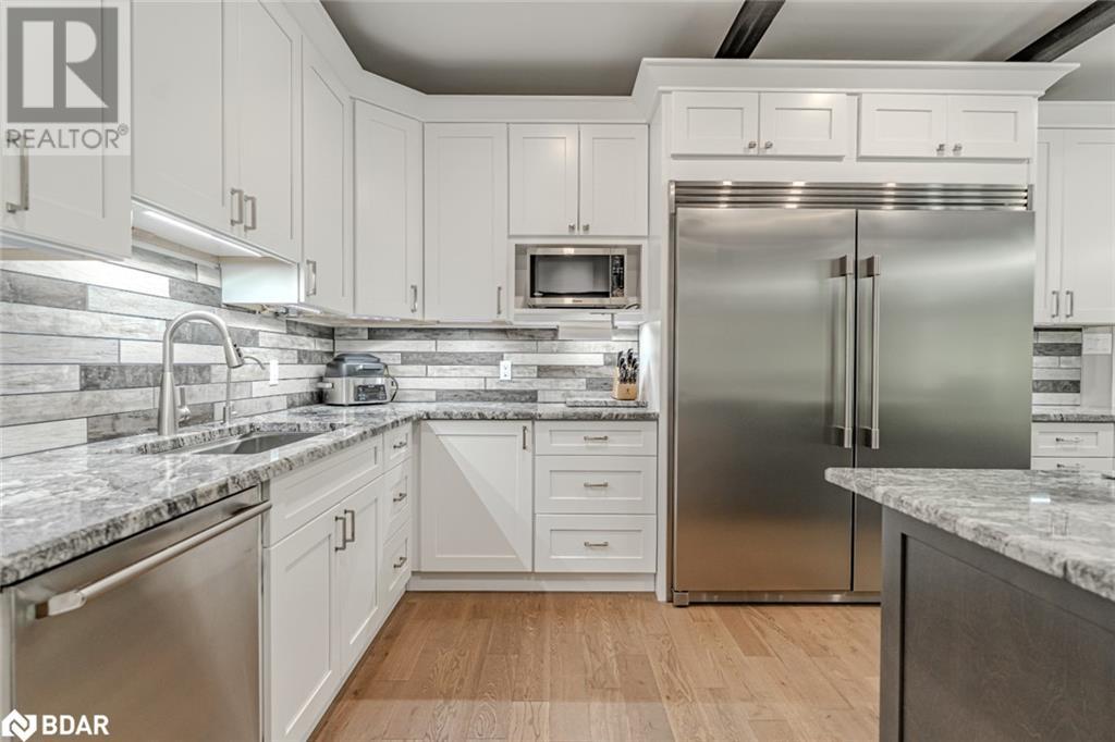 4571 Aspdin Road Property Photo 7