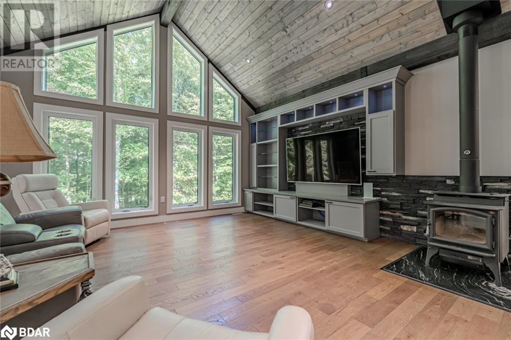 4571 Aspdin Road Property Photo 10