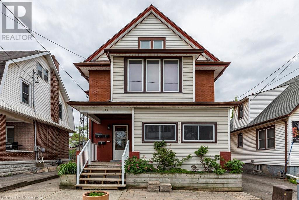 23 Avenue Place Property Photo 1
