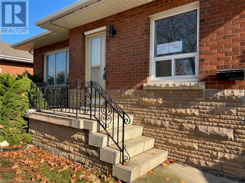 398 Talbot St Street Property Photo 1