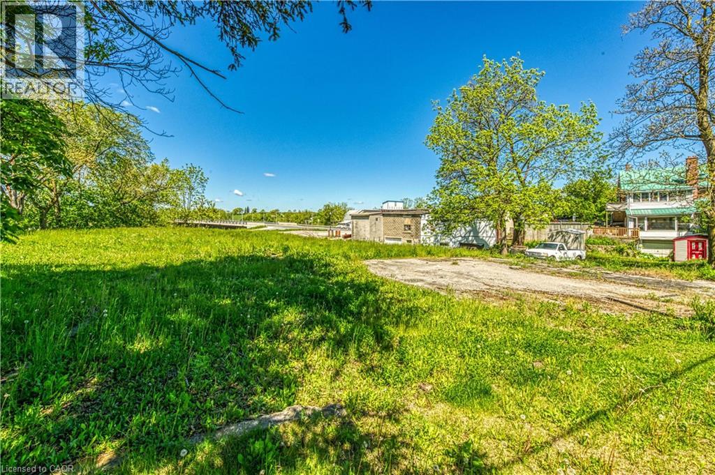 39 Talbot Street W Property Photo 29