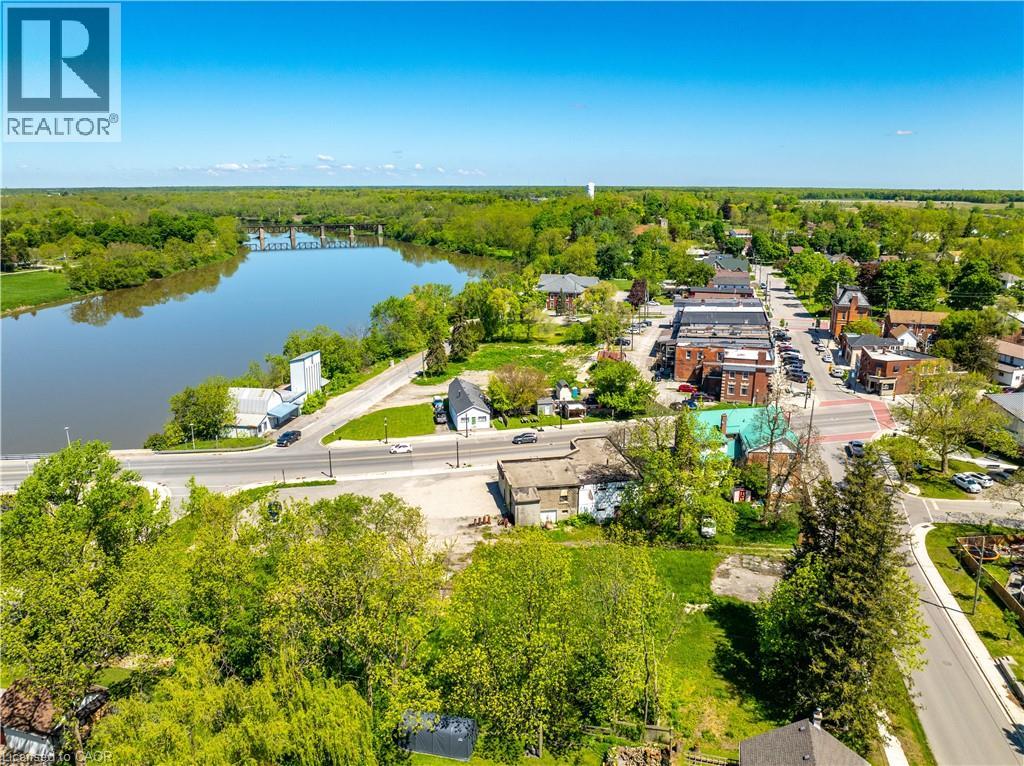 39 Talbot Street W Property Photo 37