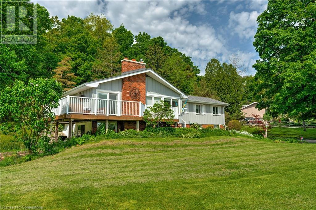 5086 Walkers Line Property Photo 1