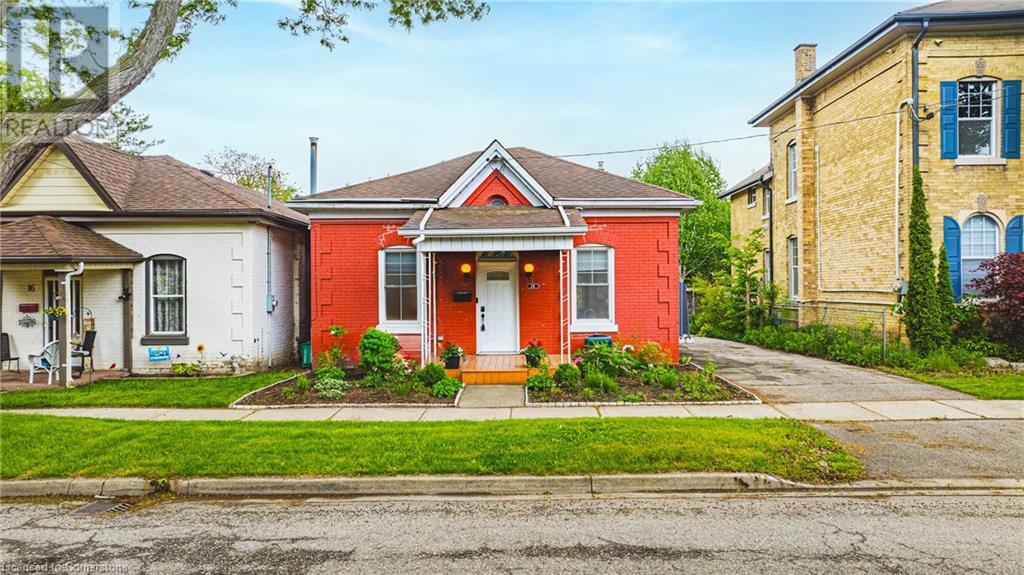 18 Duke Street Property Photo 1