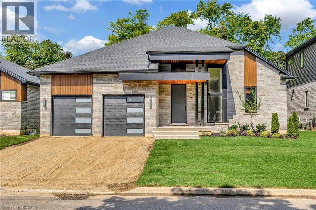 161 Parkside Drive Photo de la propriété 1