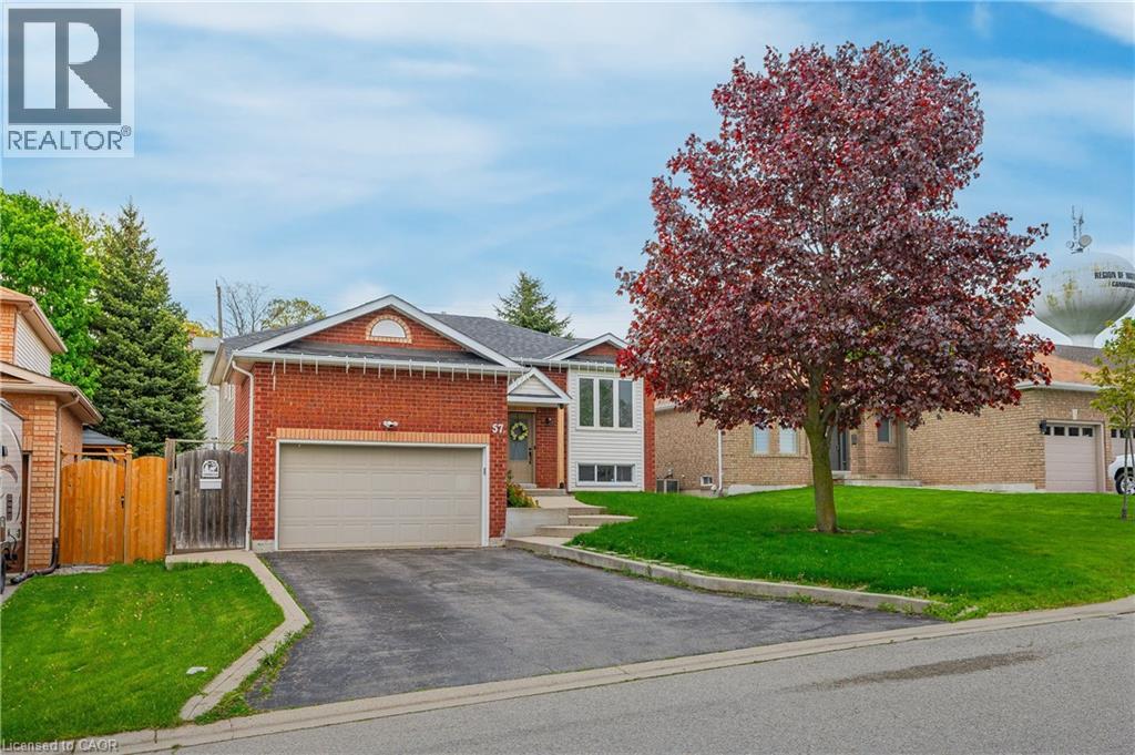 57 Oak Hill Drive Unit# Lower Property Photo 1