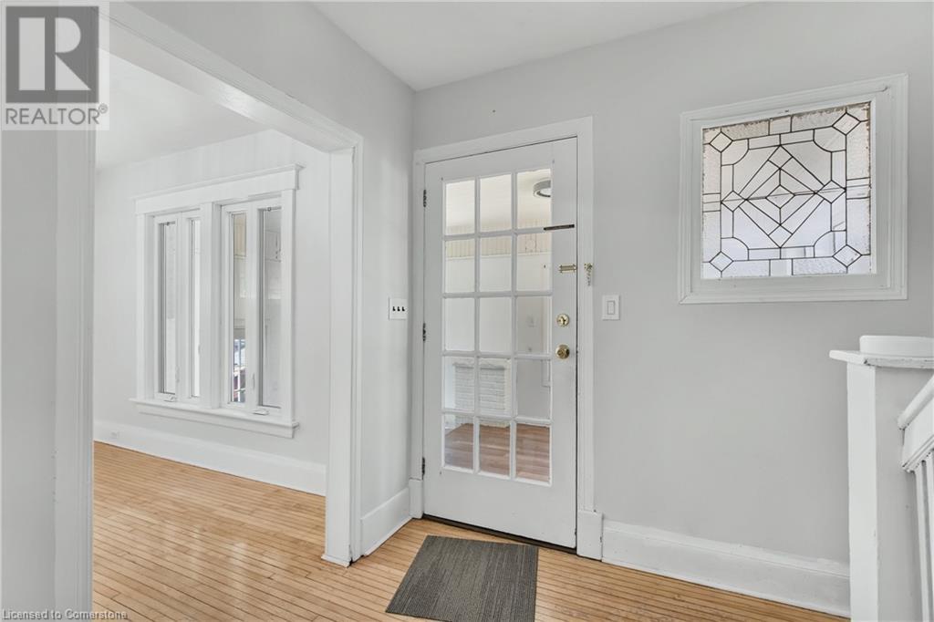4989 Willmott Street Property Photo 4